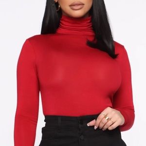 Mossino turtle neck sweater with tags
